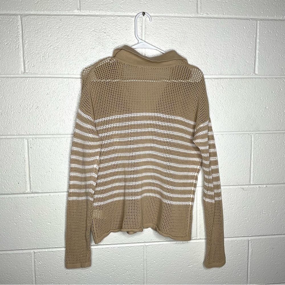 < Gap Tan/White Striped Crochet Collared Sweater > - Picture 5 of 5